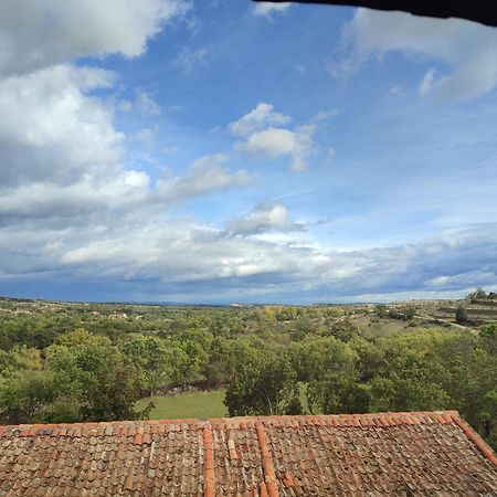 La Casita De Pedraza Villa เซโกเวีย ภายนอก รูปภาพ